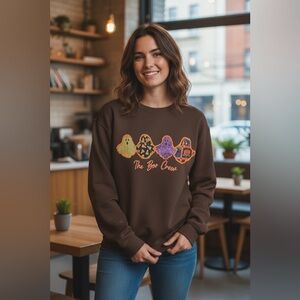 Gildan Brown 'The Boo Crew' Sweatshirt size XL